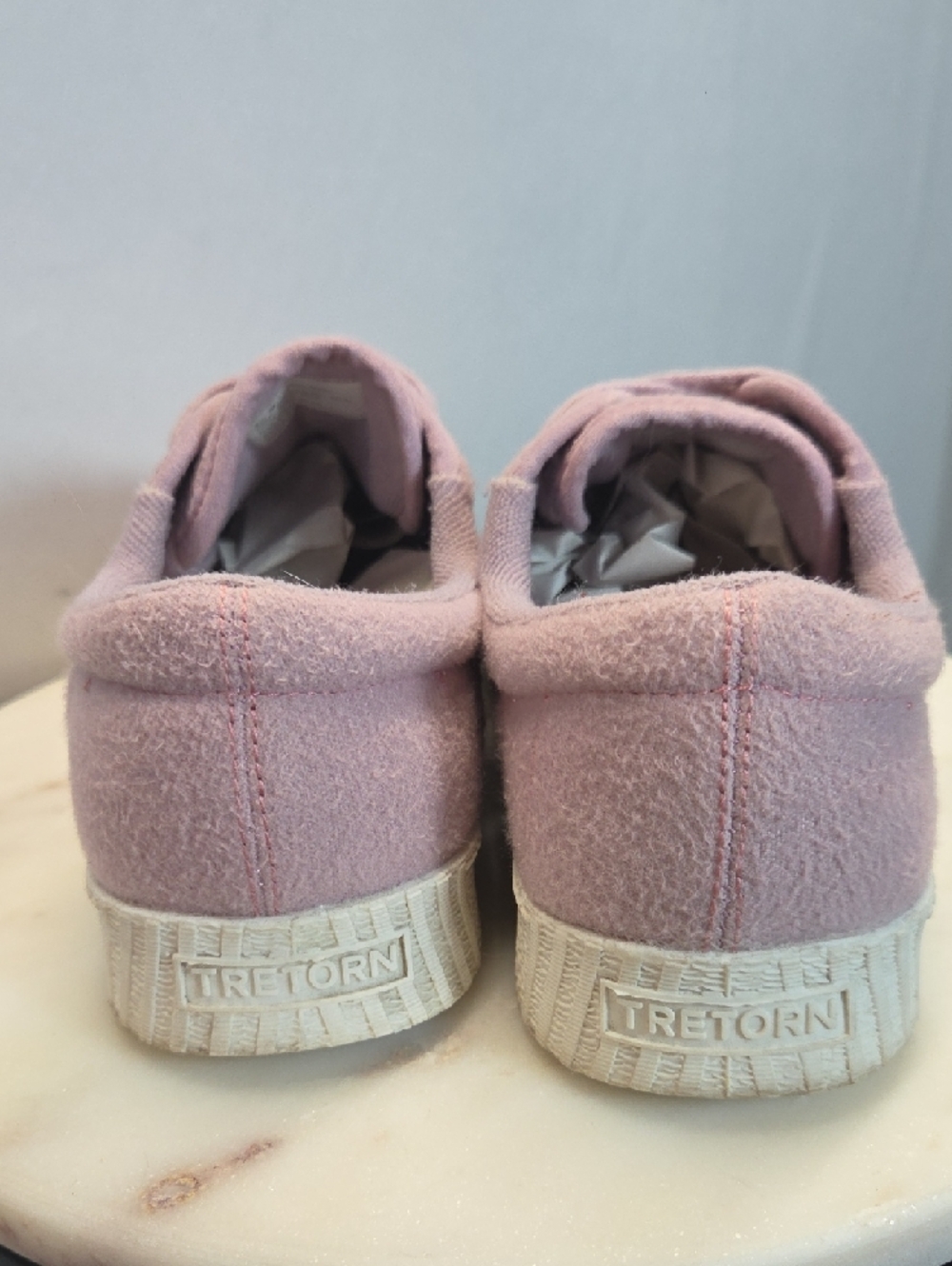Tretorn Pastel Pink Low-Top Sneakers Size 7.5 - Picture 4 of 7
